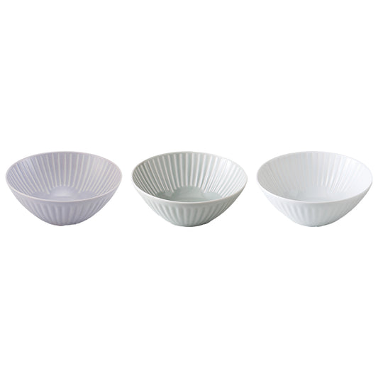 Set of 3 Japanese Hana Fuwari porcelain bowls