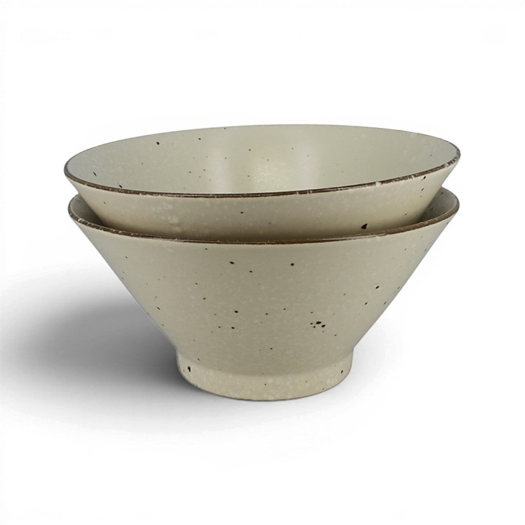 Set de deux bols à ramen Yugen lab en céramique beige mouchetée au design japonais épuré et élégant