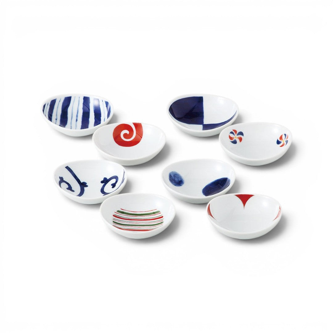 Set de 8 coupelles en porcelaine japonaise Yugen lab avec motifs indigo et vermillon pour condiments et sauces