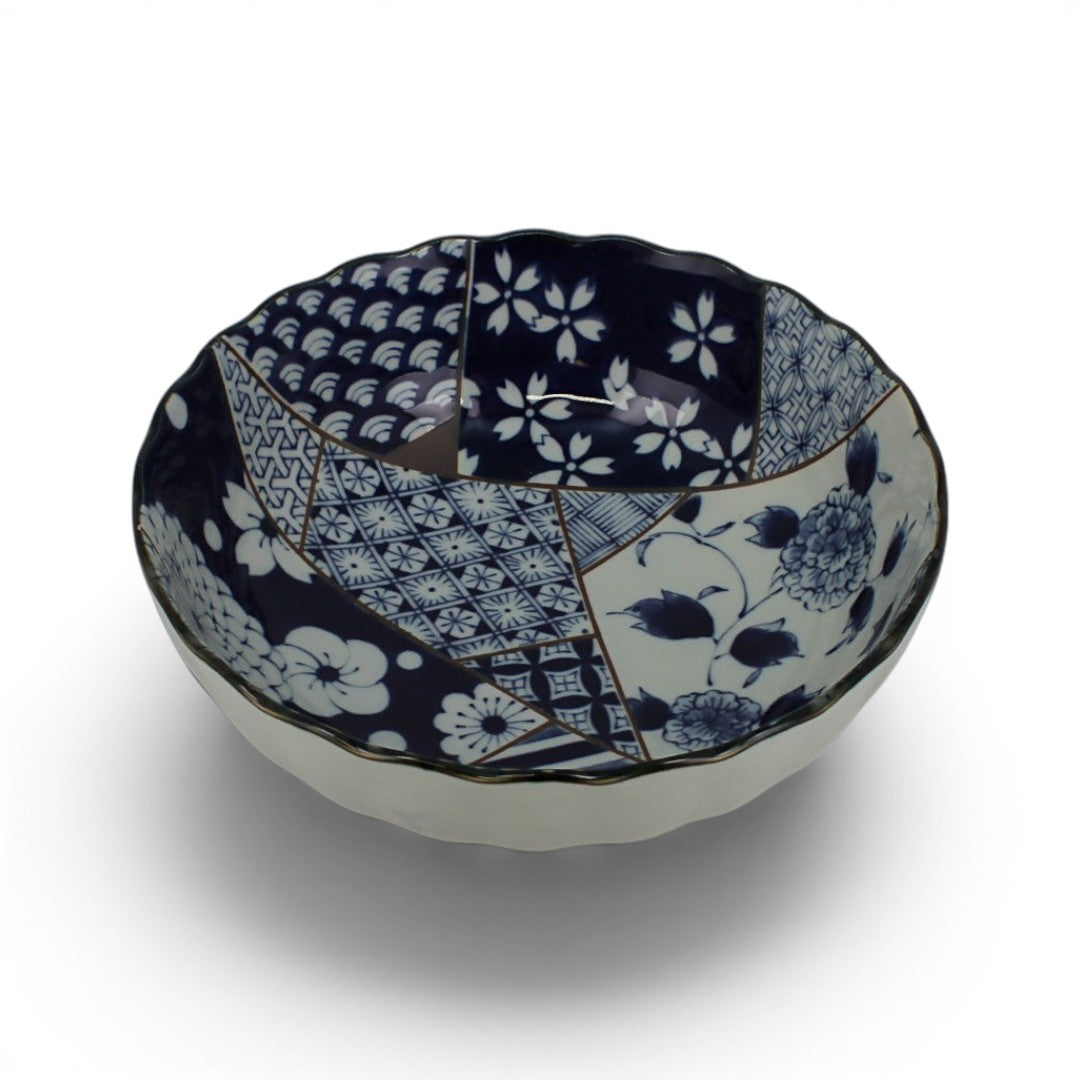 Set de deux saladiers Yugen lab en céramique bleue et blanche avec motifs traditionnels japonais patchwork