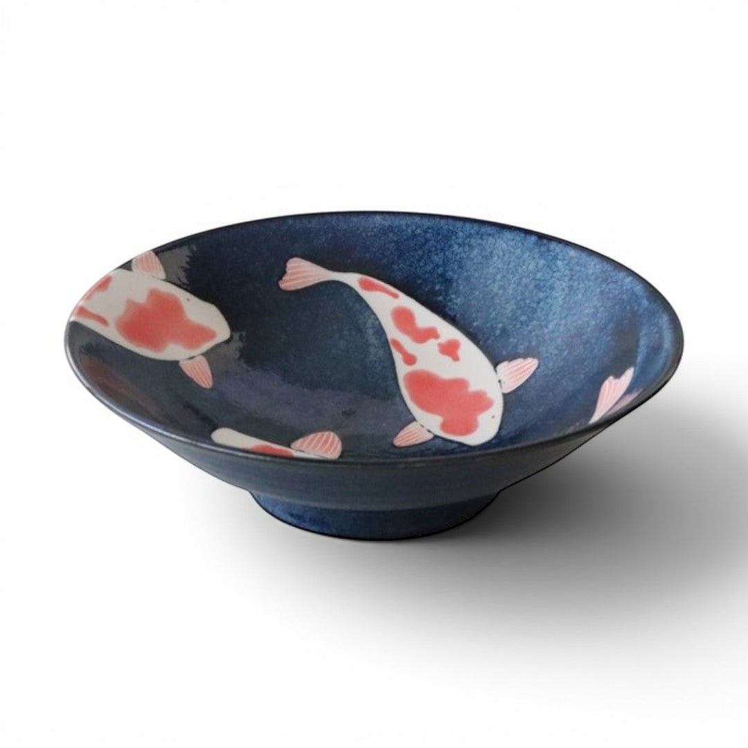 Grand bol japonais en céramique décoré de poissons koi rouges et blancs.