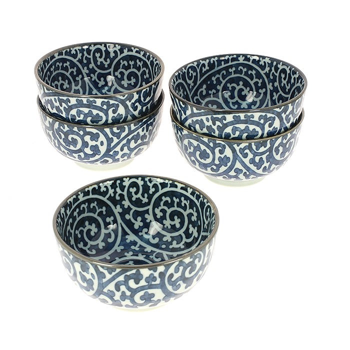 Set of 5 "karakusa" bowls