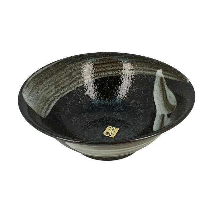 Japanese black and white porcelain bowl