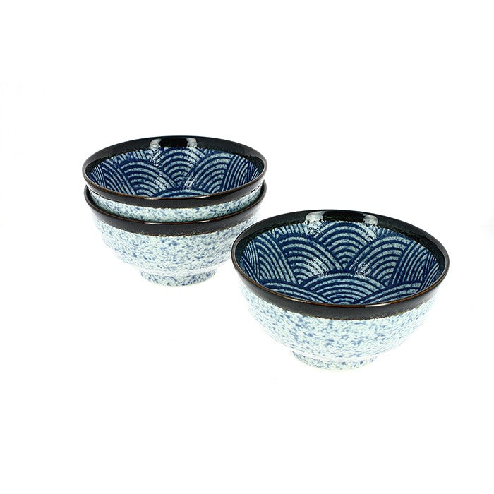 Set of 3 wave pattern bowls