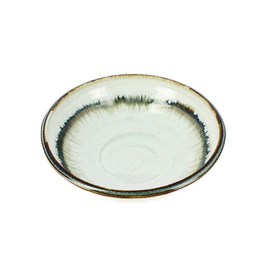 Small traditional round plate