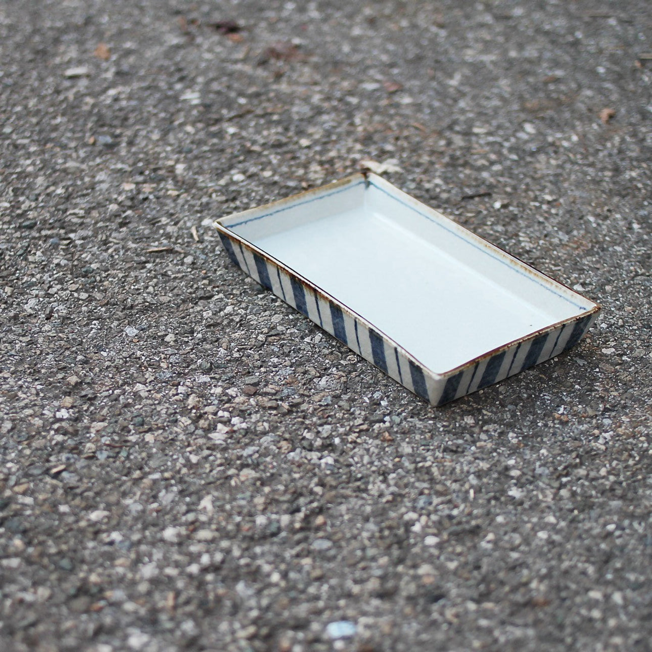 Rectangular dish individually