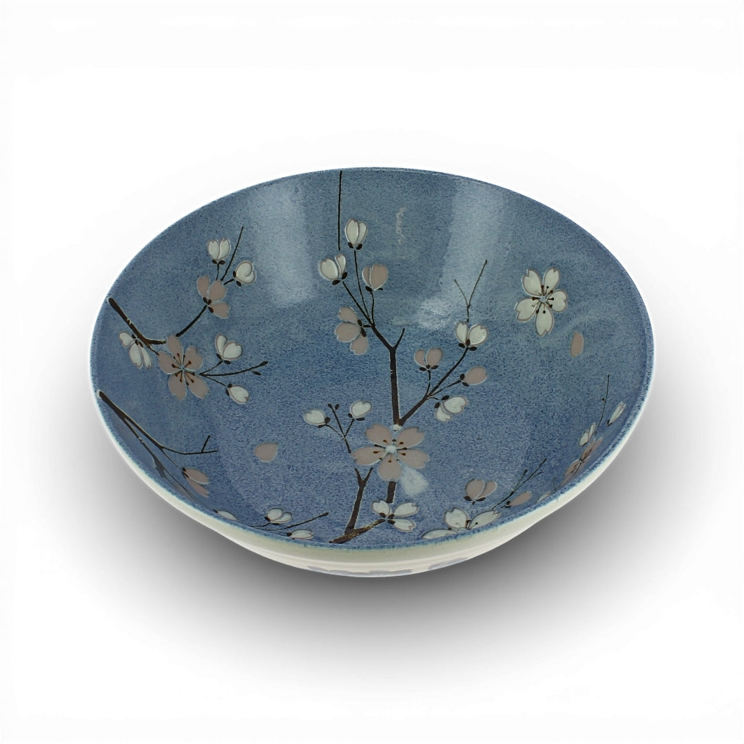 Saladier japonais Sakura bleu clair en porcelaine vue intérieure