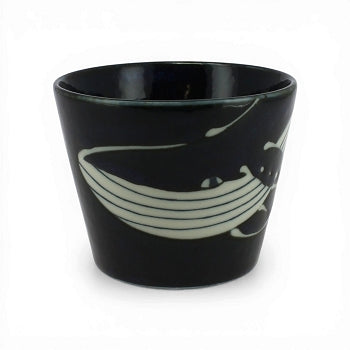Tasse soba en porcelaine japonaise bleu profond avec motif baleine