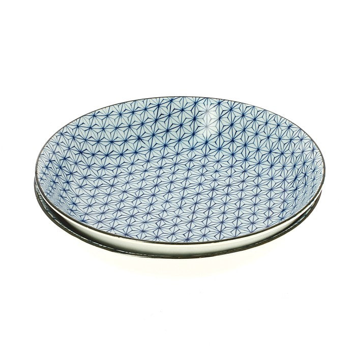 Set de 2 assiettes Yugen lab en porcelaine blanche et bleue avec motif géométrique en étoile traditionnel japonais