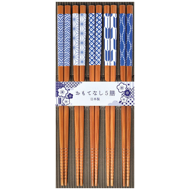 Set de 5 paires de baguettes japonaises Yugen lab en bois avec motifs géométriques bleus et blancs traditionnels