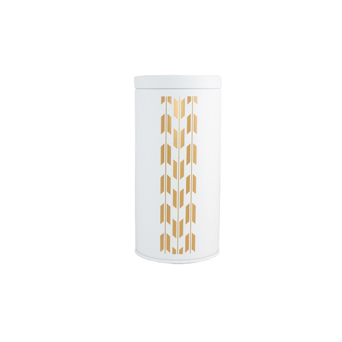 Boîte à thé Yugen lab en fer-blanc blanc avec motif géométrique doré, fermeture hermétique pour 200g de thé.