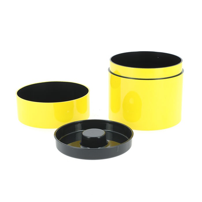 Boîte à thé japonaise Yugen lab jaune poussin ronde avec couvercle noir intérieur pour conserver les arômes