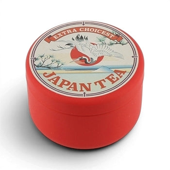 Boîte à thé Yugen lab rouge en fer blanc avec illustration vintage de grue japonaise et inscriptions Japan Tea