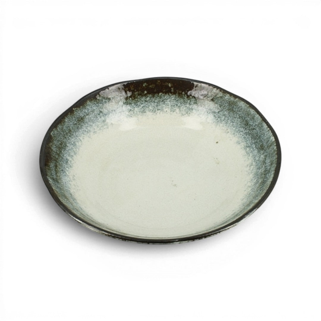 Bol japonais Yugen lab en céramique évasé avec dégradé bleu et bordure brune, style artisanal et moderne