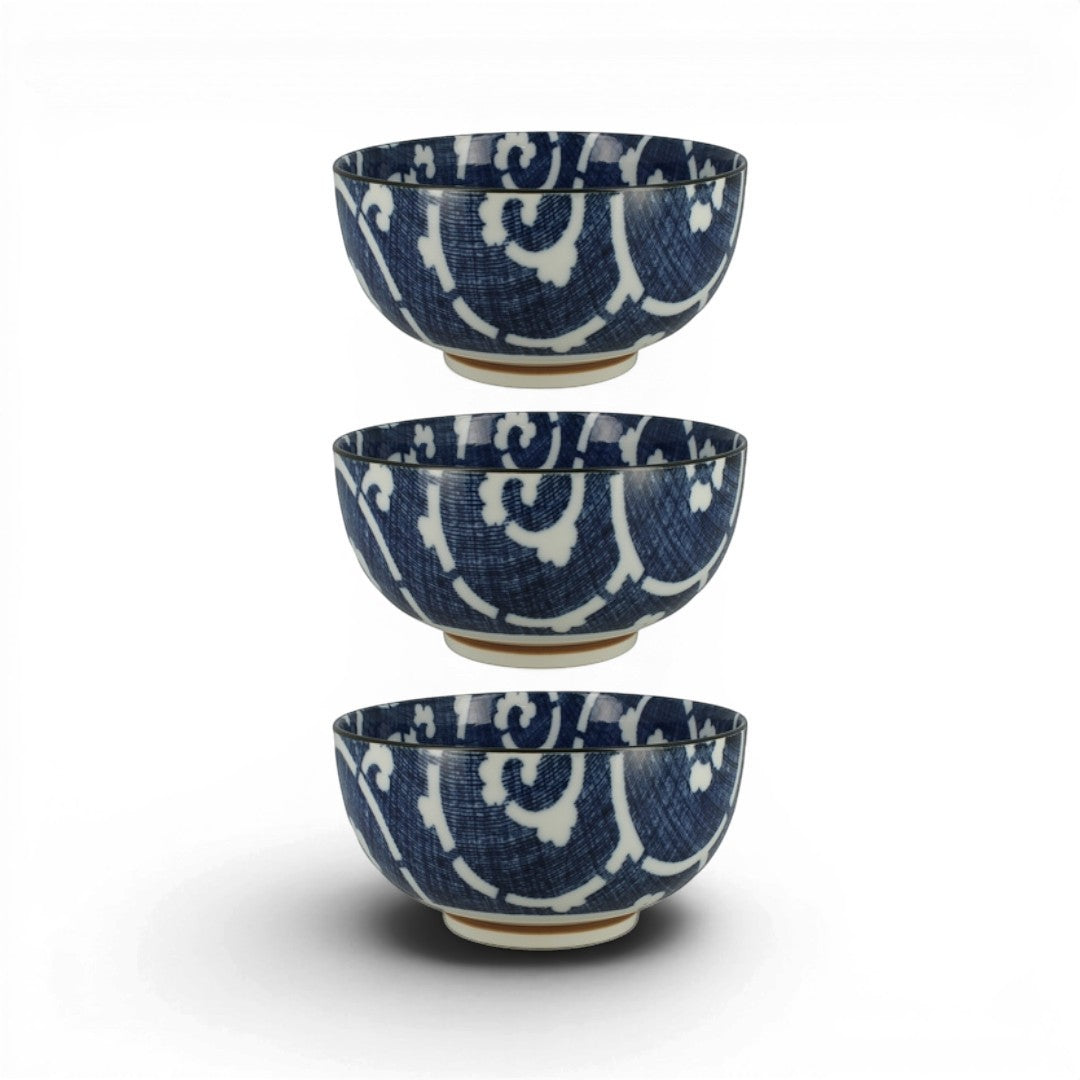 Set de 3 bols japonais Yugen lab en céramique blanche et bleue avec motif traditionnel karakusa pour soupe ou riz