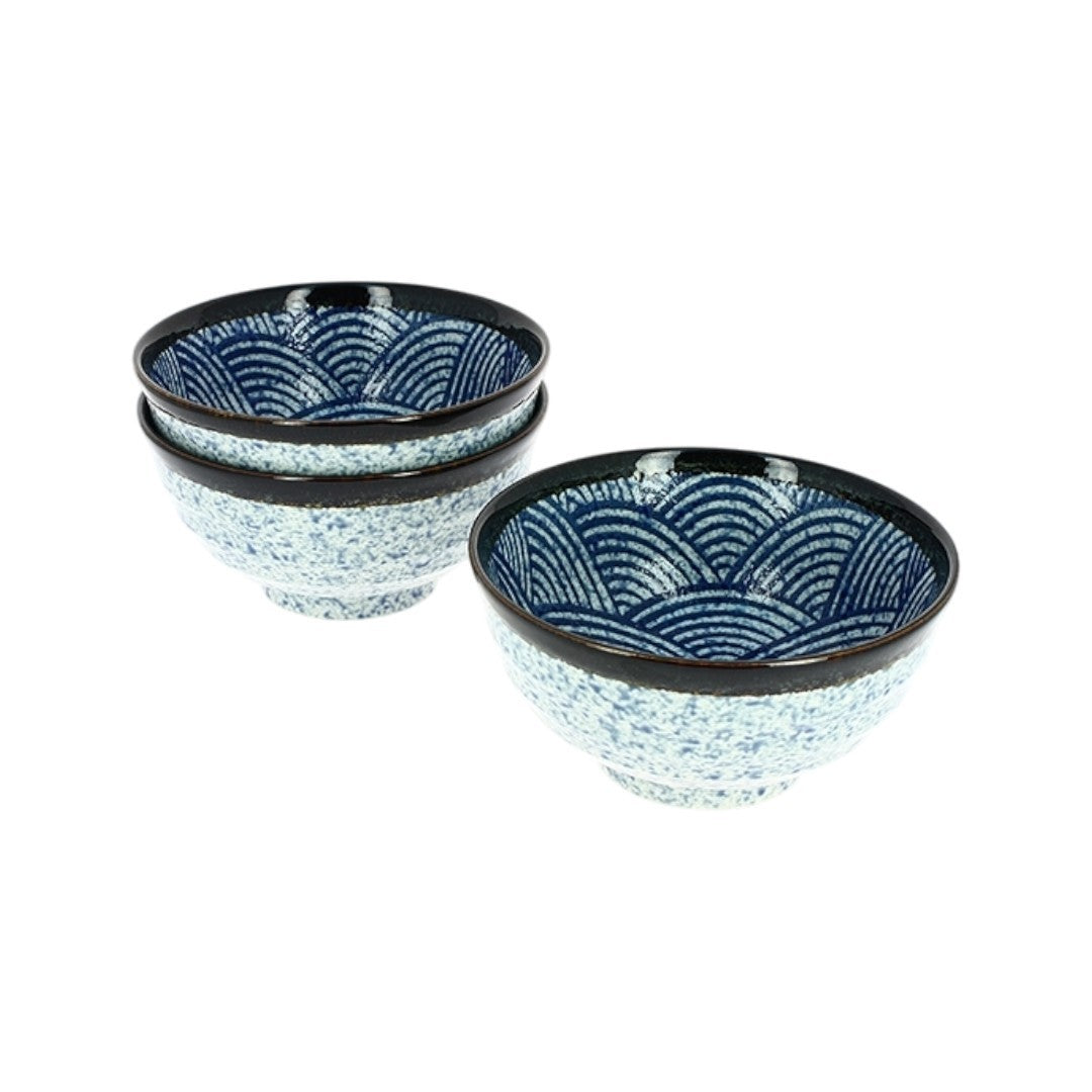 Set de 3 bols japonais en porcelaine Yugen lab avec motif vague bleu et blanc et bordure sombre
