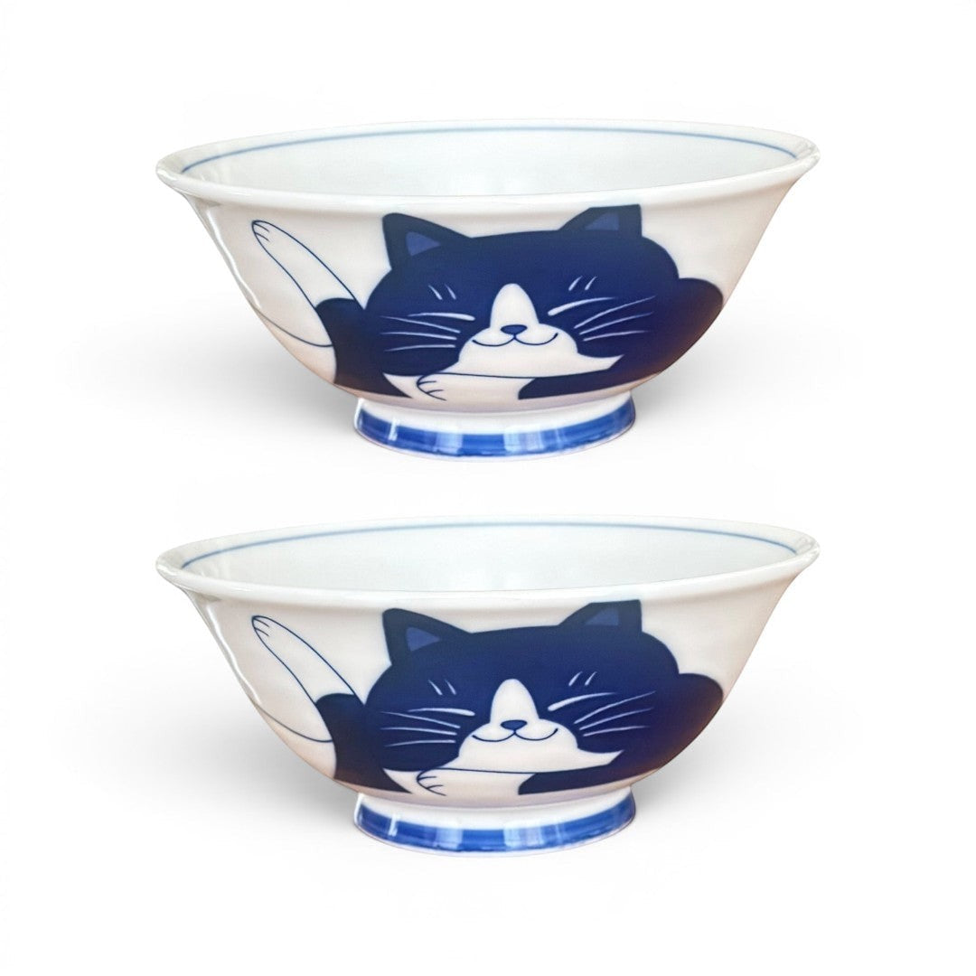 Set de 2 bols ramen en porcelaine Yugen lab avec motif chat Maneki Neko bleu et blanc pour une table japonaise