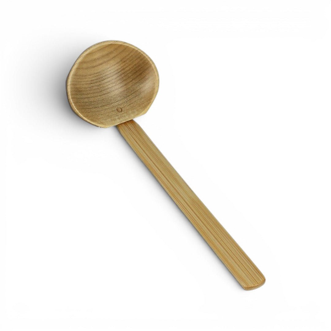 Cuillère à soupe japonaise en bois Yugen lab pour ramen avec manche incurvé et design minimaliste