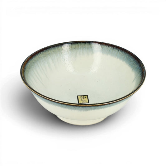 Grand bol japonais en céramique Yugen lab blanc avec un bord bleu dégradé, design artisanal fabriqué au Japon