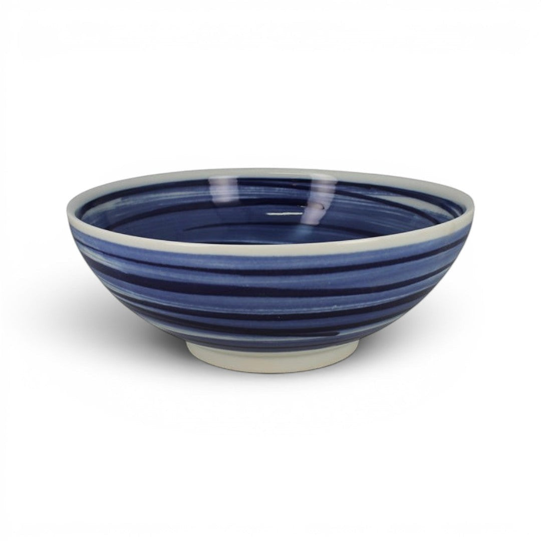 Grand bol japonais Yugen lab en porcelaine blanche avec des lignes bleues peintes à la main pour pokebowl ou ramen