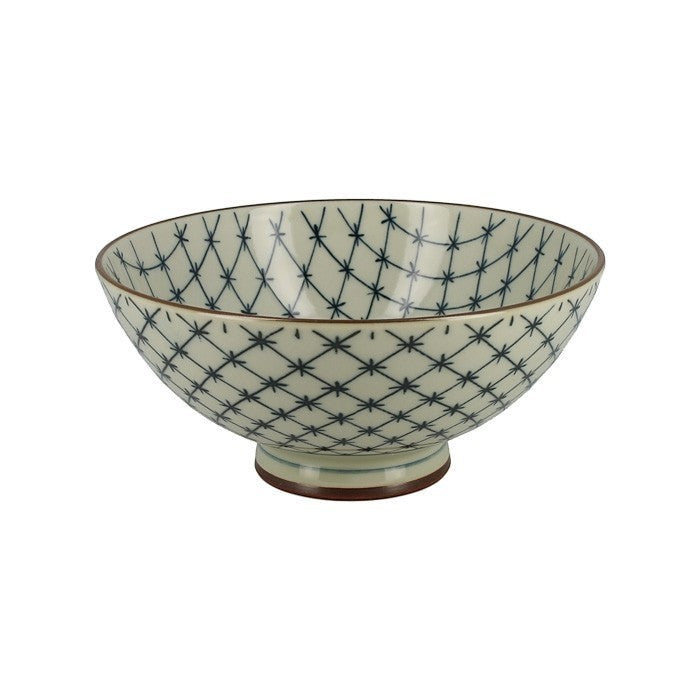 Petit bol japonais Yugen lab en céramique blanche et bleue avec un motif géométrique de lignes entrecroisées