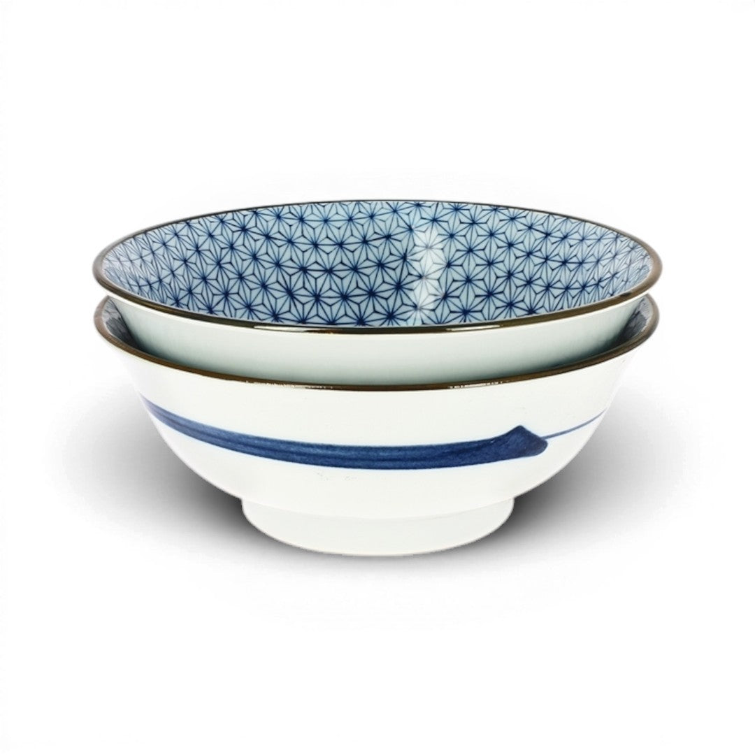 Ensemble de deux saladiers Yugen lab en céramique japonaise avec motifs géométriques bleus et bordure noire