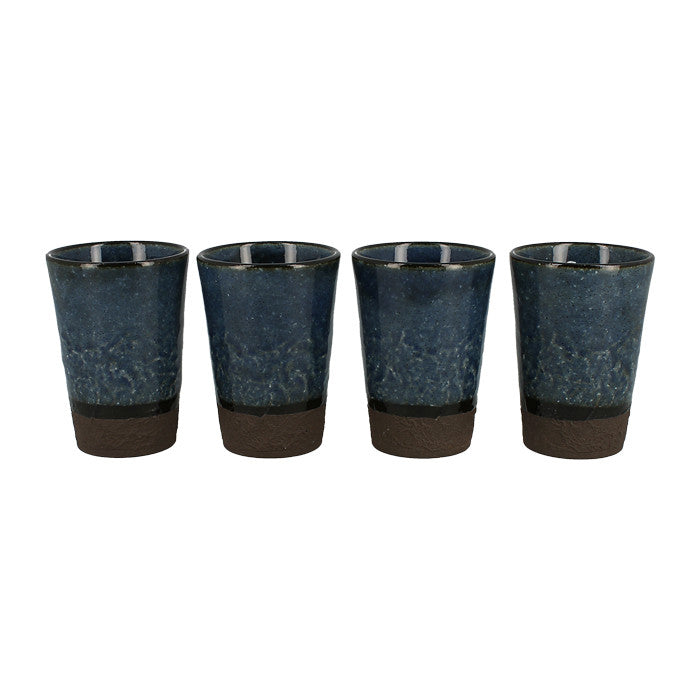 Set de 4 tasses à thé japonaises Yugen lab en céramique bleu turquoise avec finition craquelée et base sombre