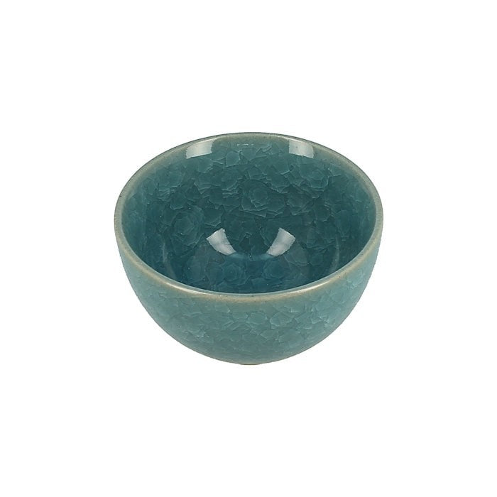 Tasse japonaise Yugen lab en céramique bleu turquoise avec un fini craquelé élégant pour le thé ou le matcha