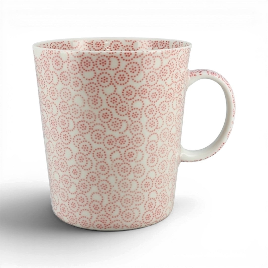 Tasse à thé haute Yugen lab en porcelaine fine rose avec motif japonais ura marumon à pois
